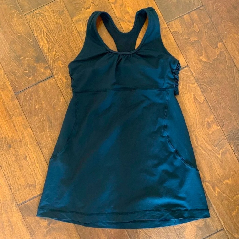 Lululemon Tank with built in bra
